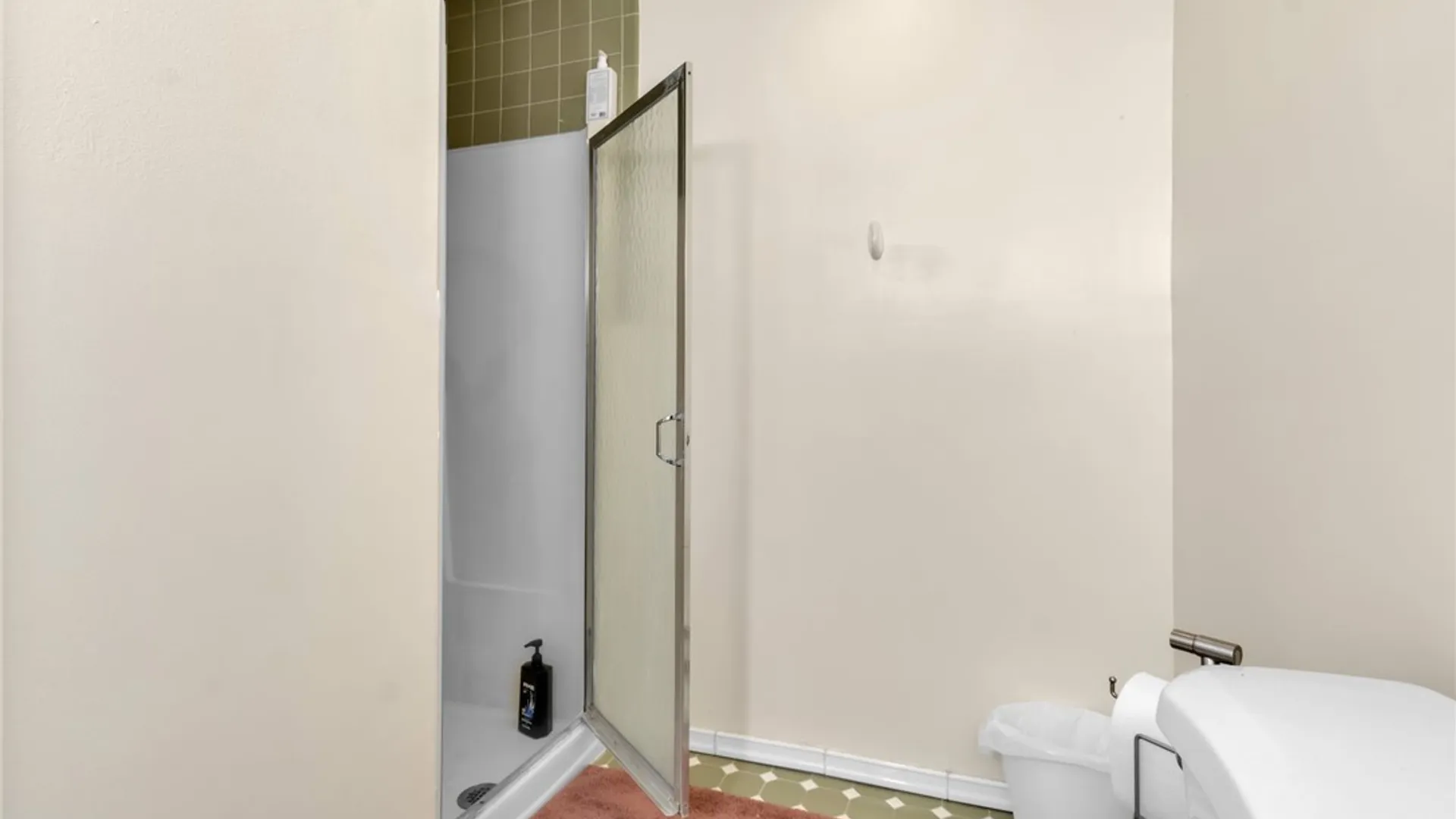 Property at 335 Cayuga Road, Amherst, NY 14221 19