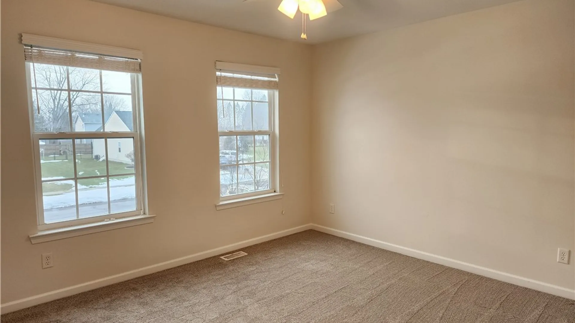 Property at 5871 Pinehurst Court, Hamburg, NY 14085 18