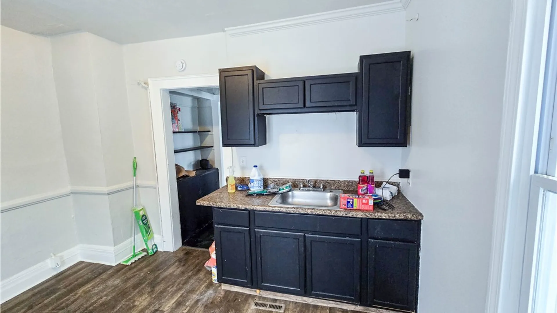 Property at 524 Dewey Avenue, Rochester, NY 14613 7