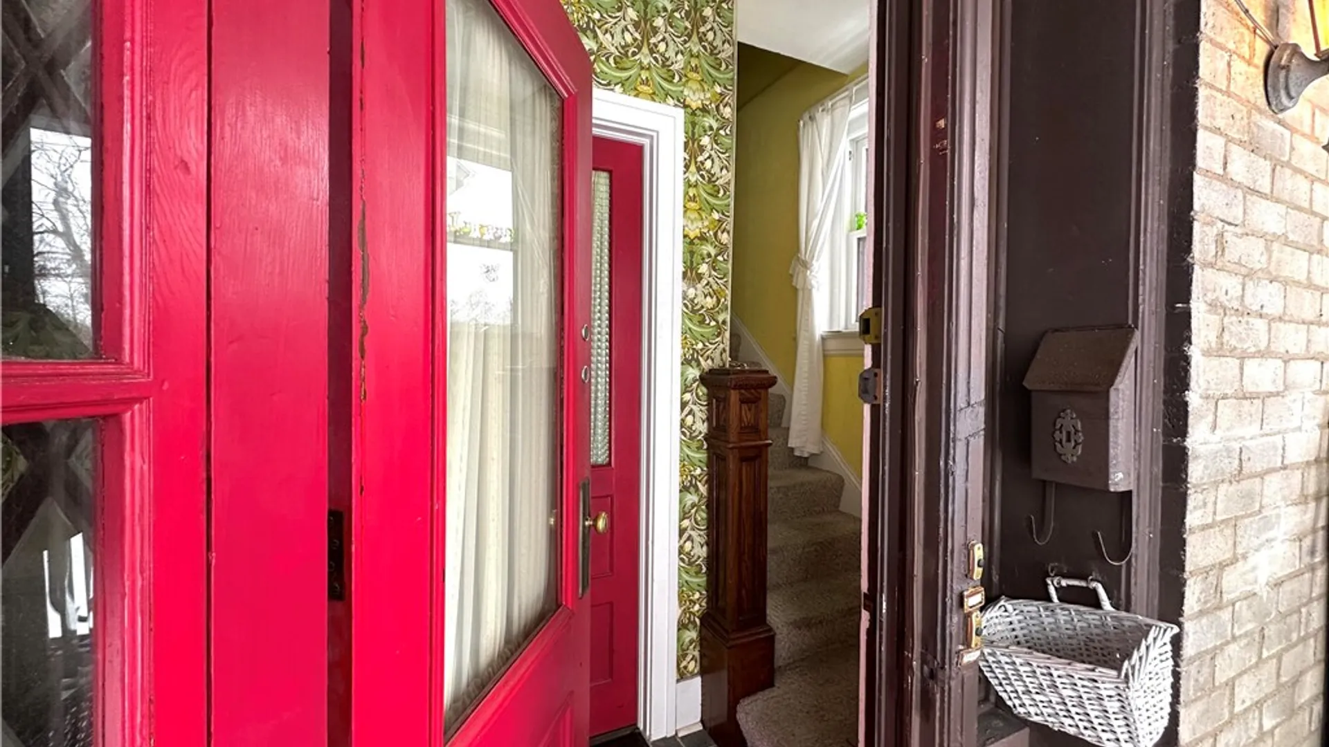 Property at 32 Lake Avenue, Auburn, NY 13021 2