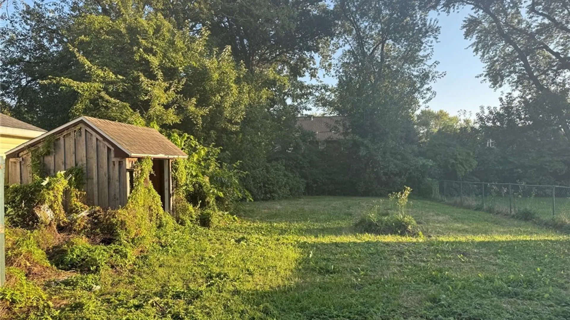 Property at 8623 Lindbergh Avenue, Niagara Falls, NY 14304 26