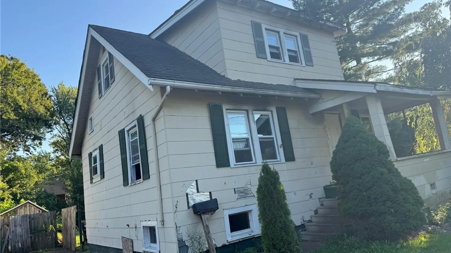 Property at 8623 Lindbergh Avenue, Niagara Falls, NY 14304 38