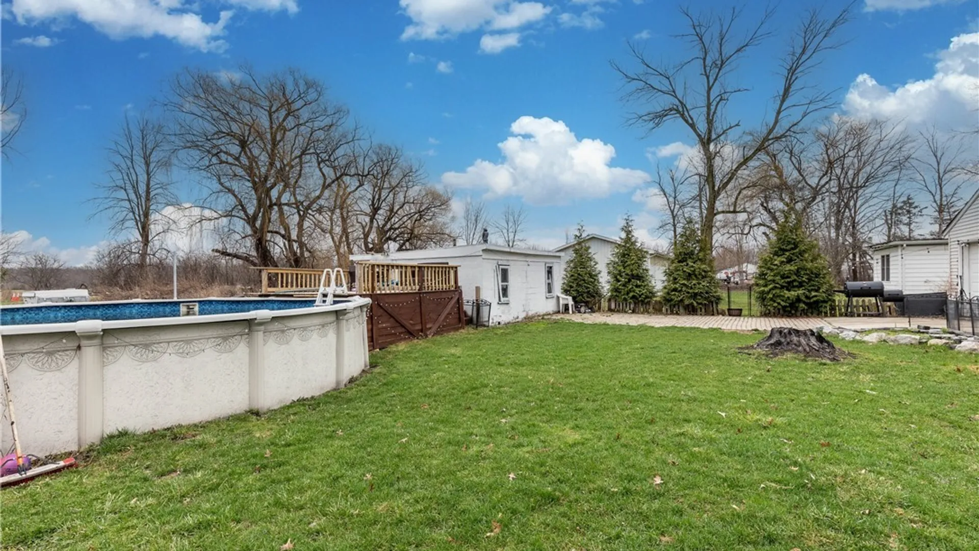 Property at 6795 Nash Road, Wheatfield, NY 14120 43