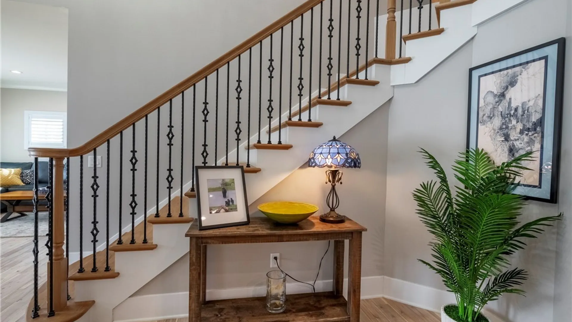 Property at 4990 Kraus Road, Clarence, NY 14031 3