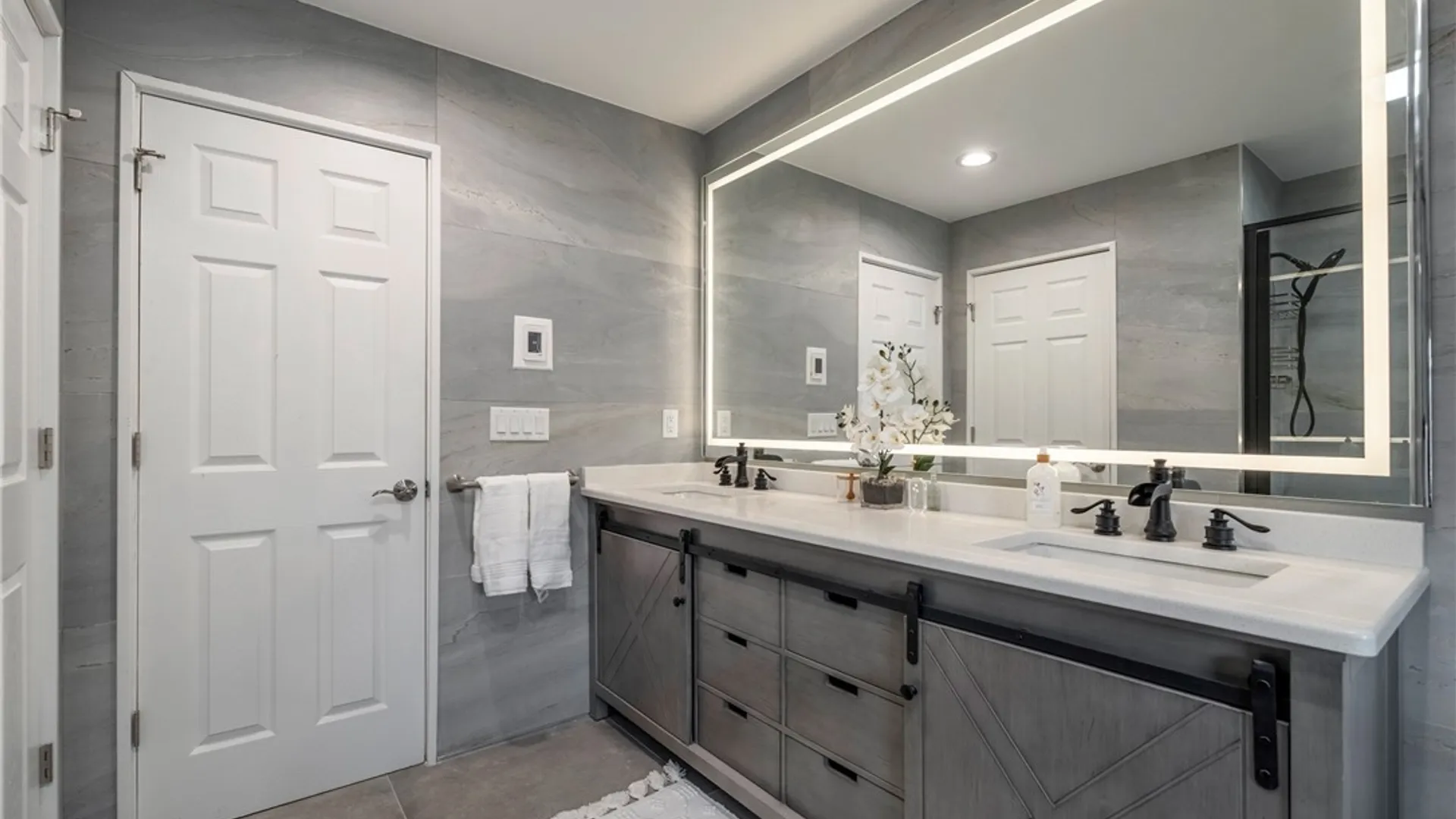 Property at 4990 Kraus Road, Clarence, NY 14031 38