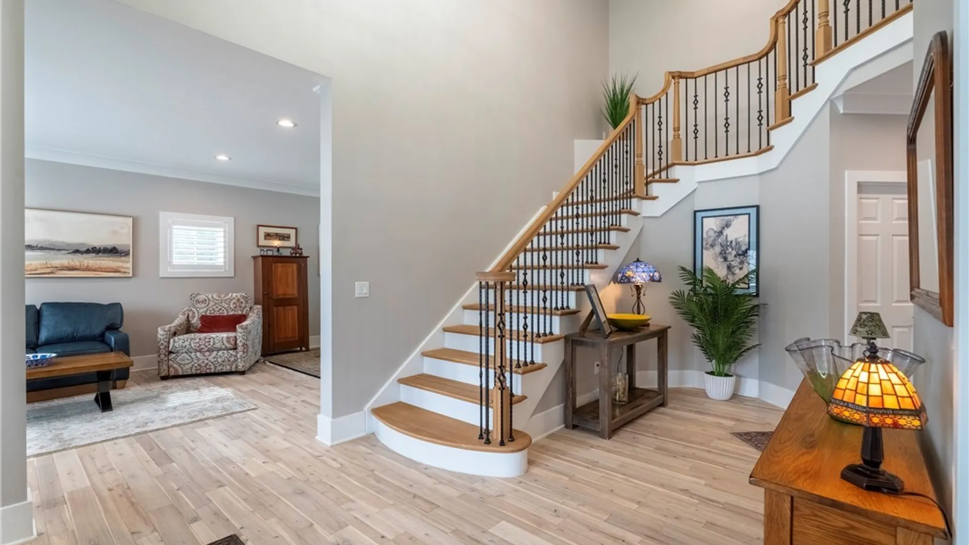 Property at 4990 Kraus Road, Clarence, NY 14031 5