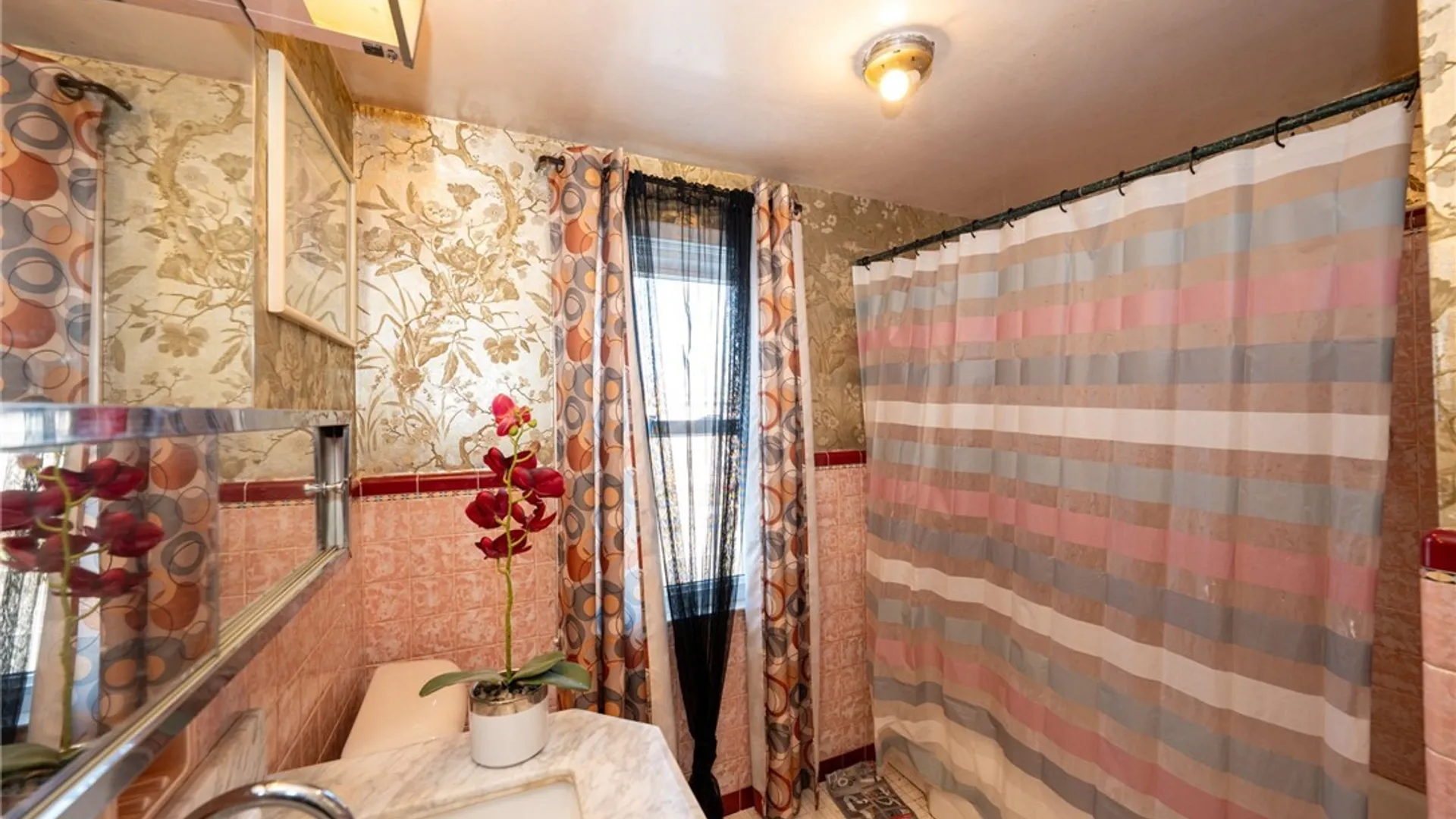 Property at 1711 Walnut Avenue, Niagara Falls, NY 14301 23