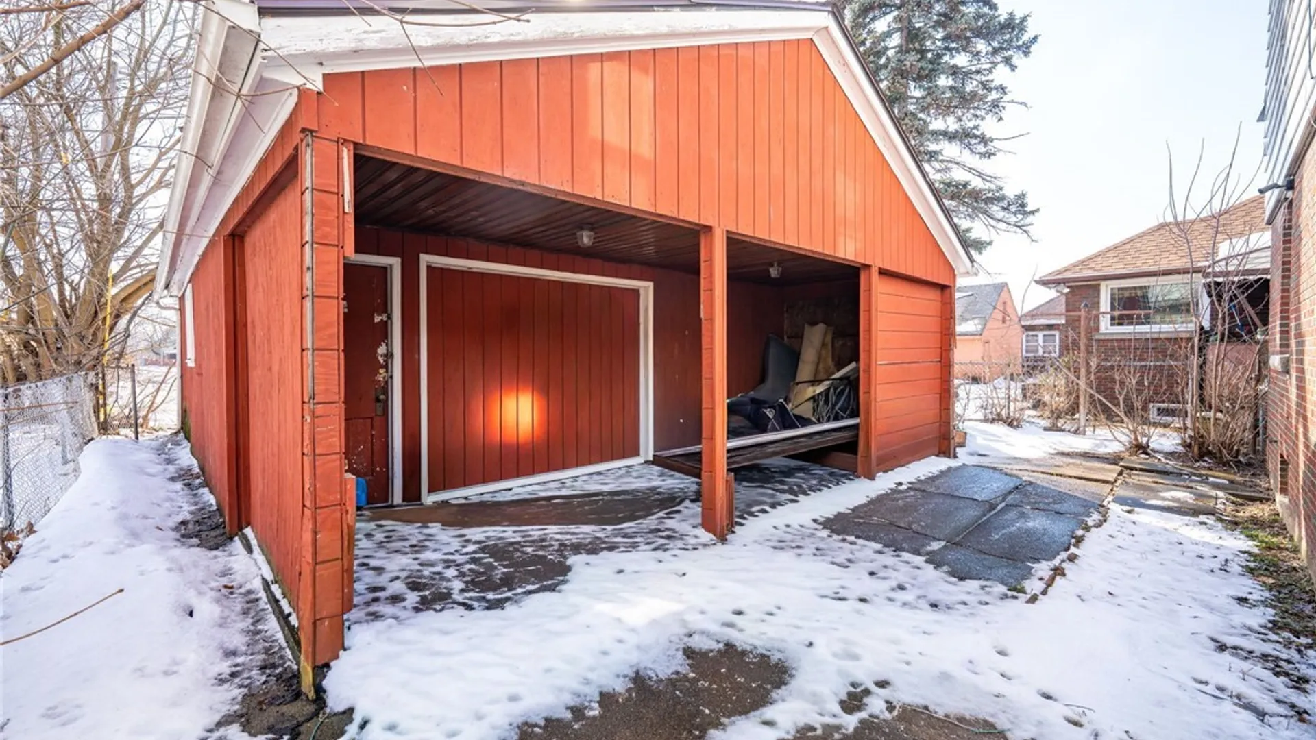 Property at 1711 Walnut Avenue, Niagara Falls, NY 14301 32