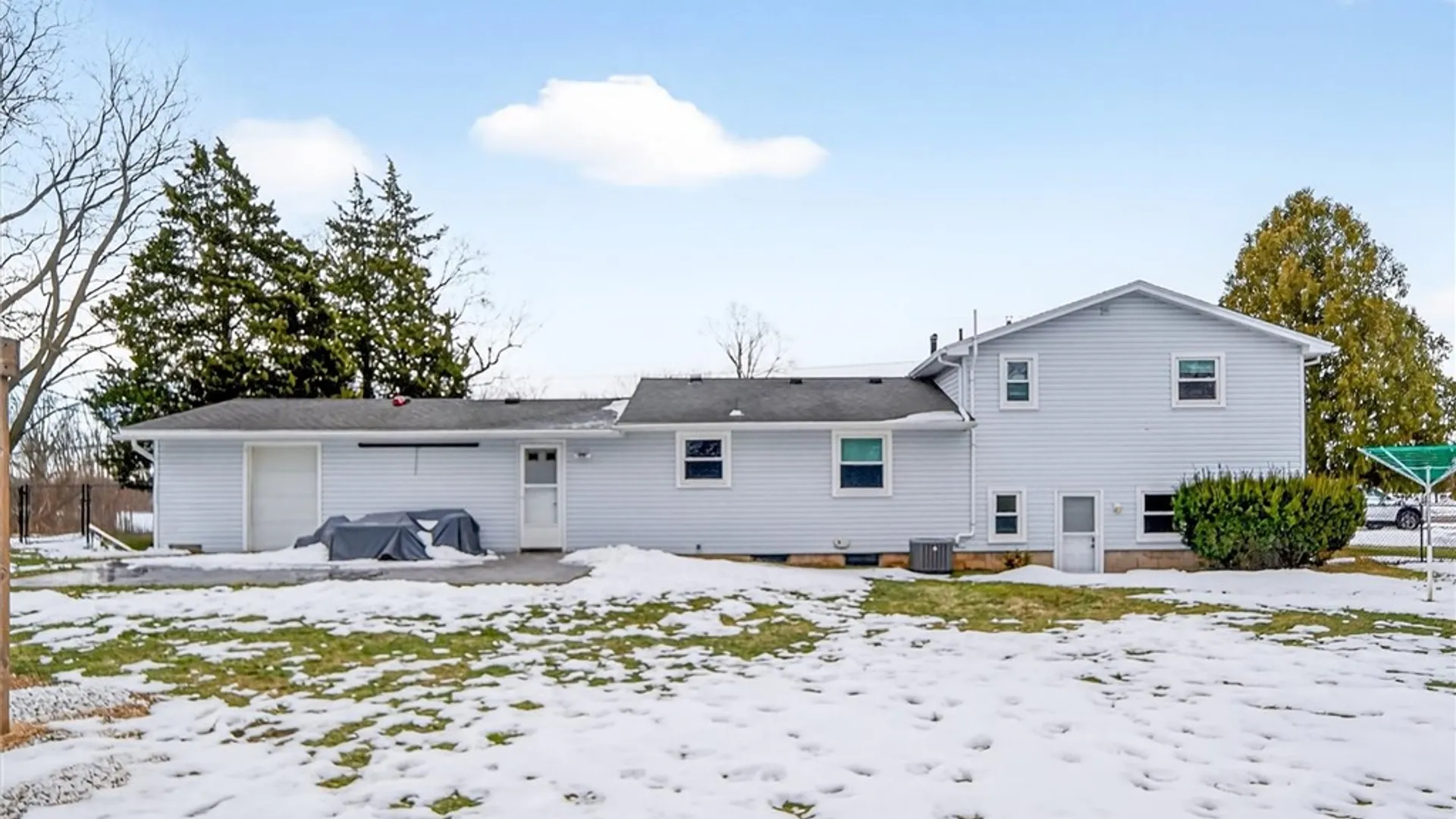Property at 320 Parma Center Road, Parma, NY 14468 41