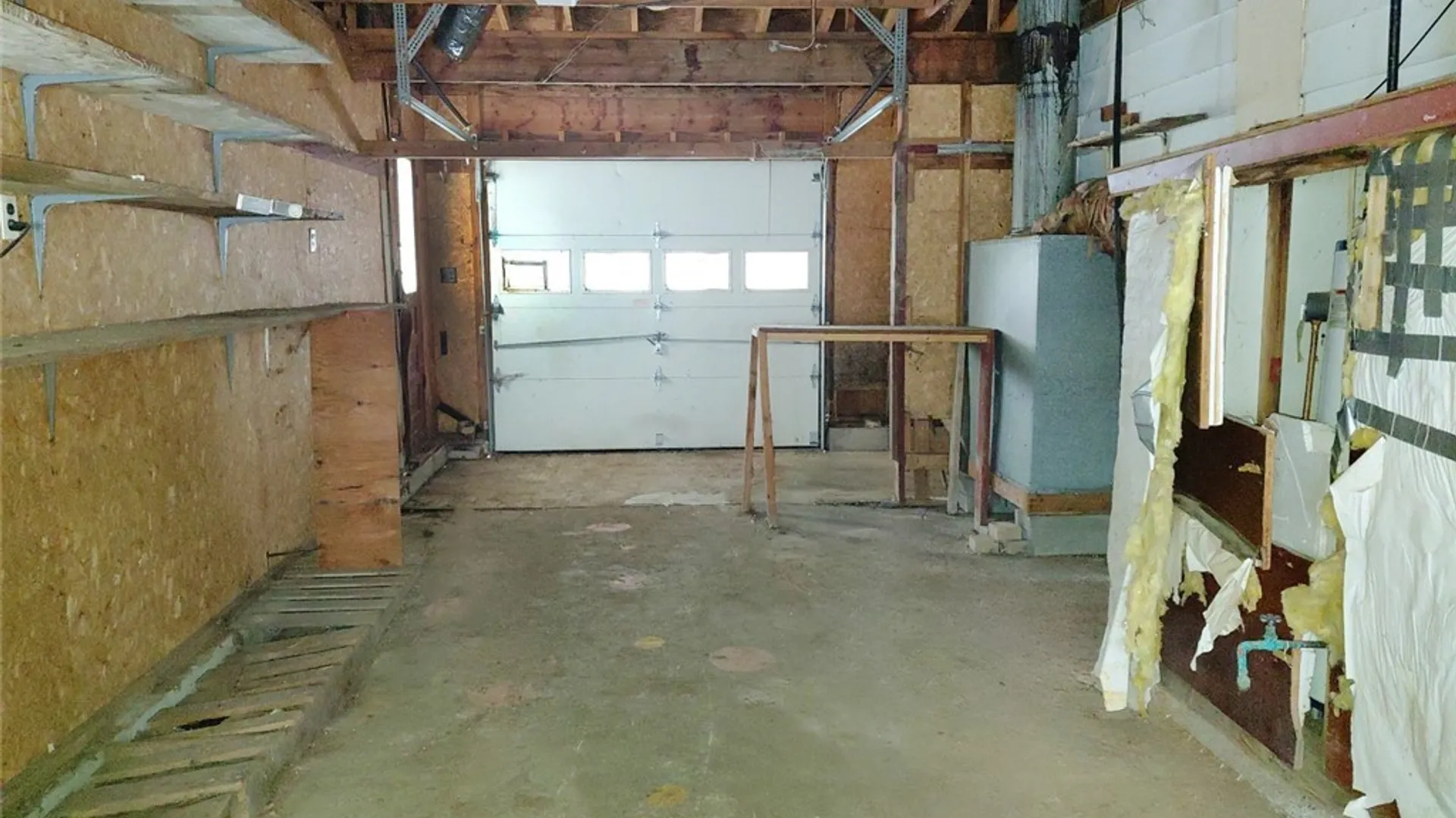 Property at 3613 Bonstead Road, Clay, NY 13041 18