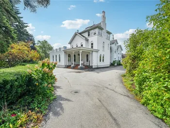 Property at 280 Pine Ridge Road, Cheektowaga, NY 14225