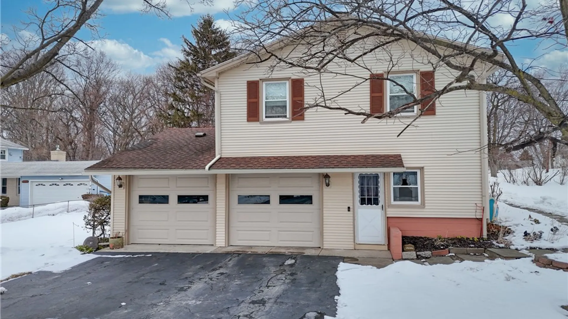 Property at 47 Newport Road, Irondequoit, NY 14622 42
