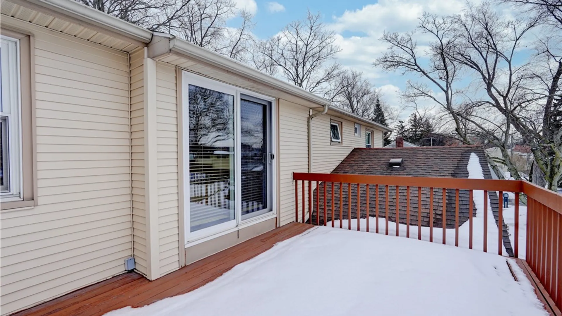 Property at 47 Newport Road, Irondequoit, NY 14622 48