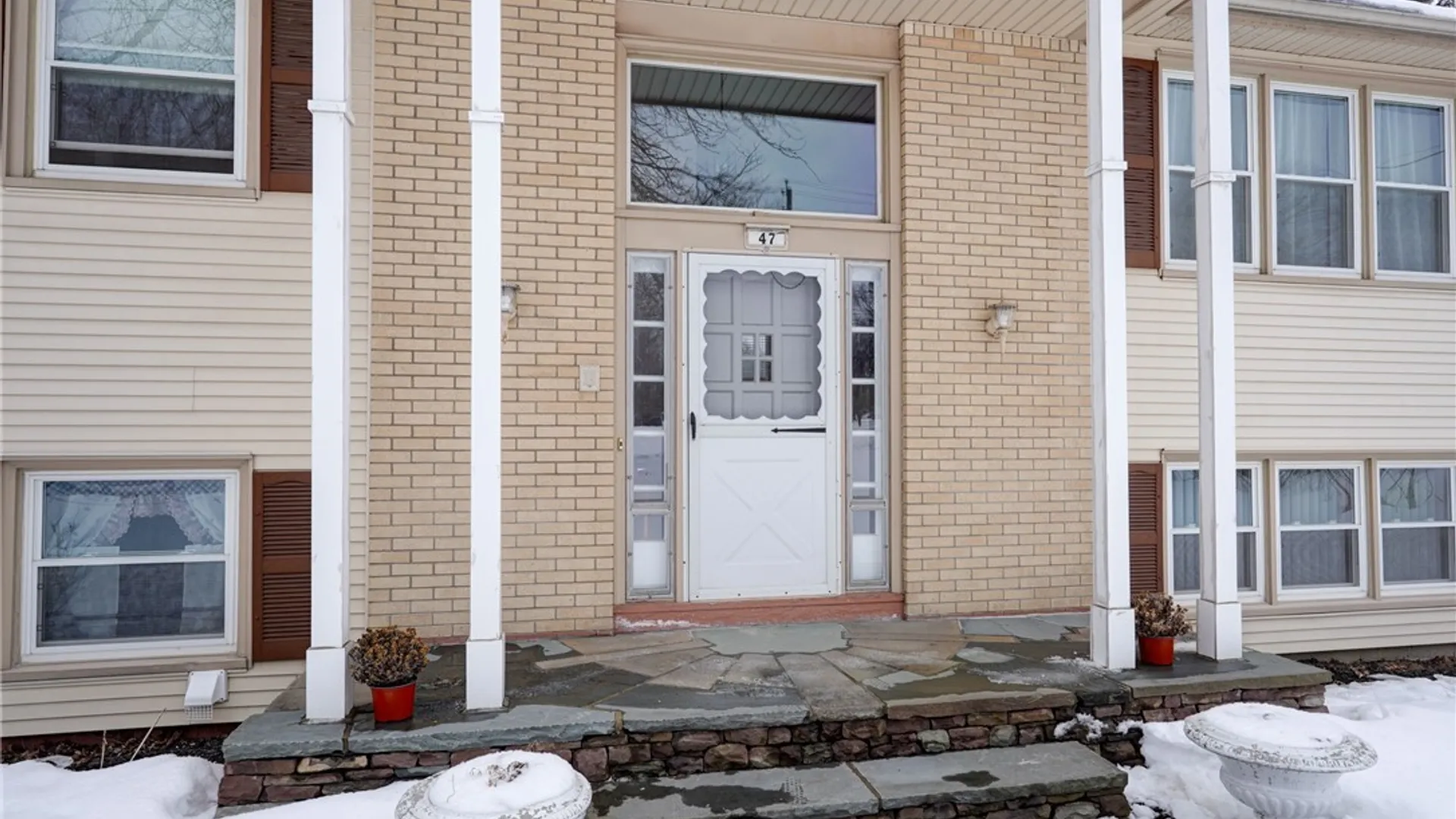 Property at 47 Newport Road, Irondequoit, NY 14622 5
