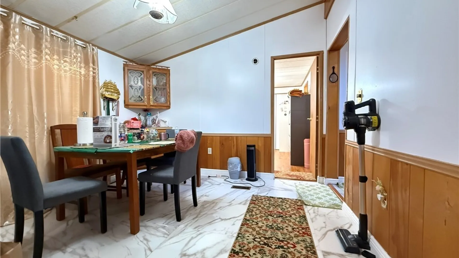 Property at 455 Chestnut Drive, Lockport Town, NY 14094 11