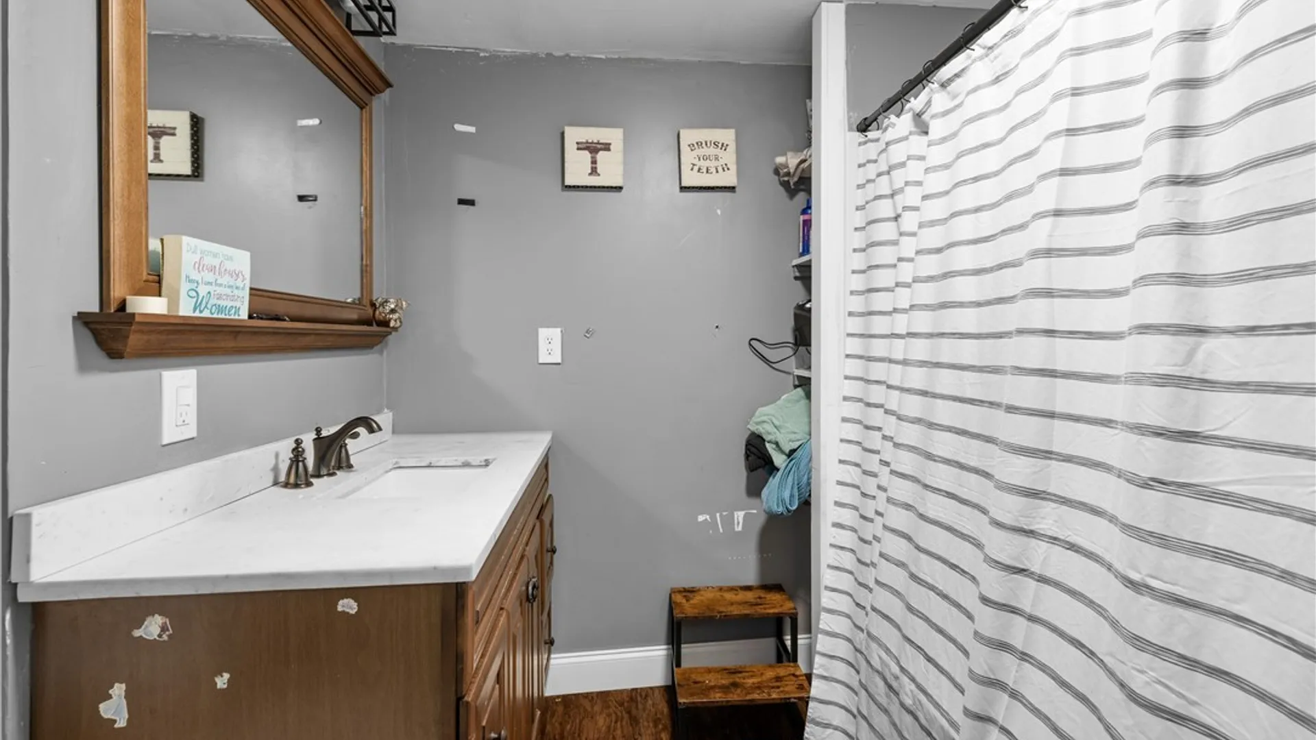 Property at 5 Dennison Avenue, Whitestown, NY 13492 21