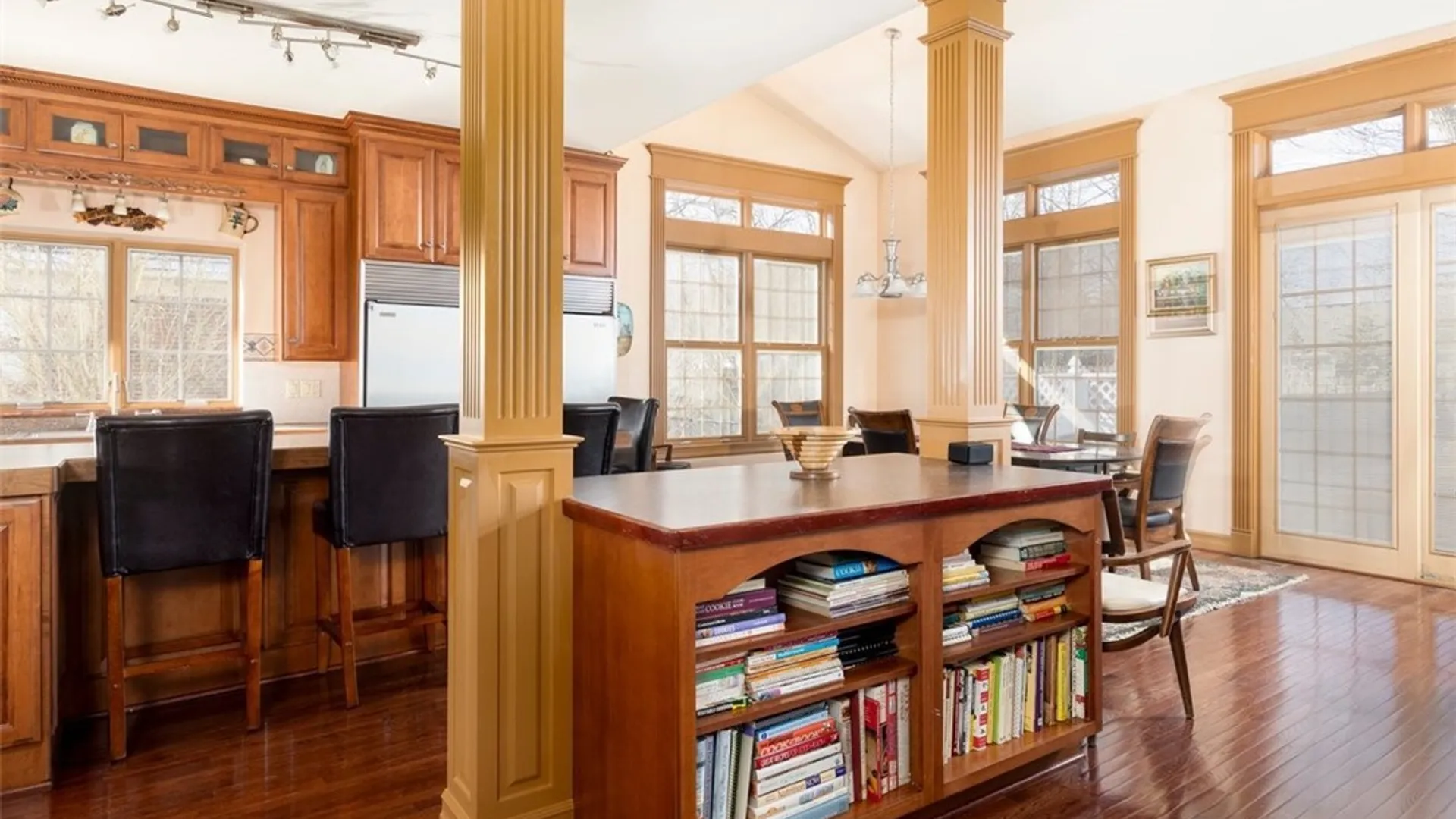 Property at 860 Union Road, West Seneca, NY 14224 18