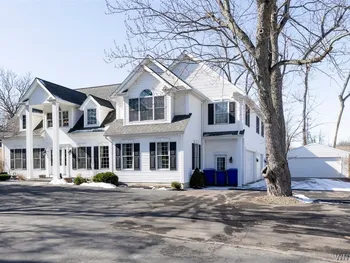 860 Union Road, West Seneca, NY 14224