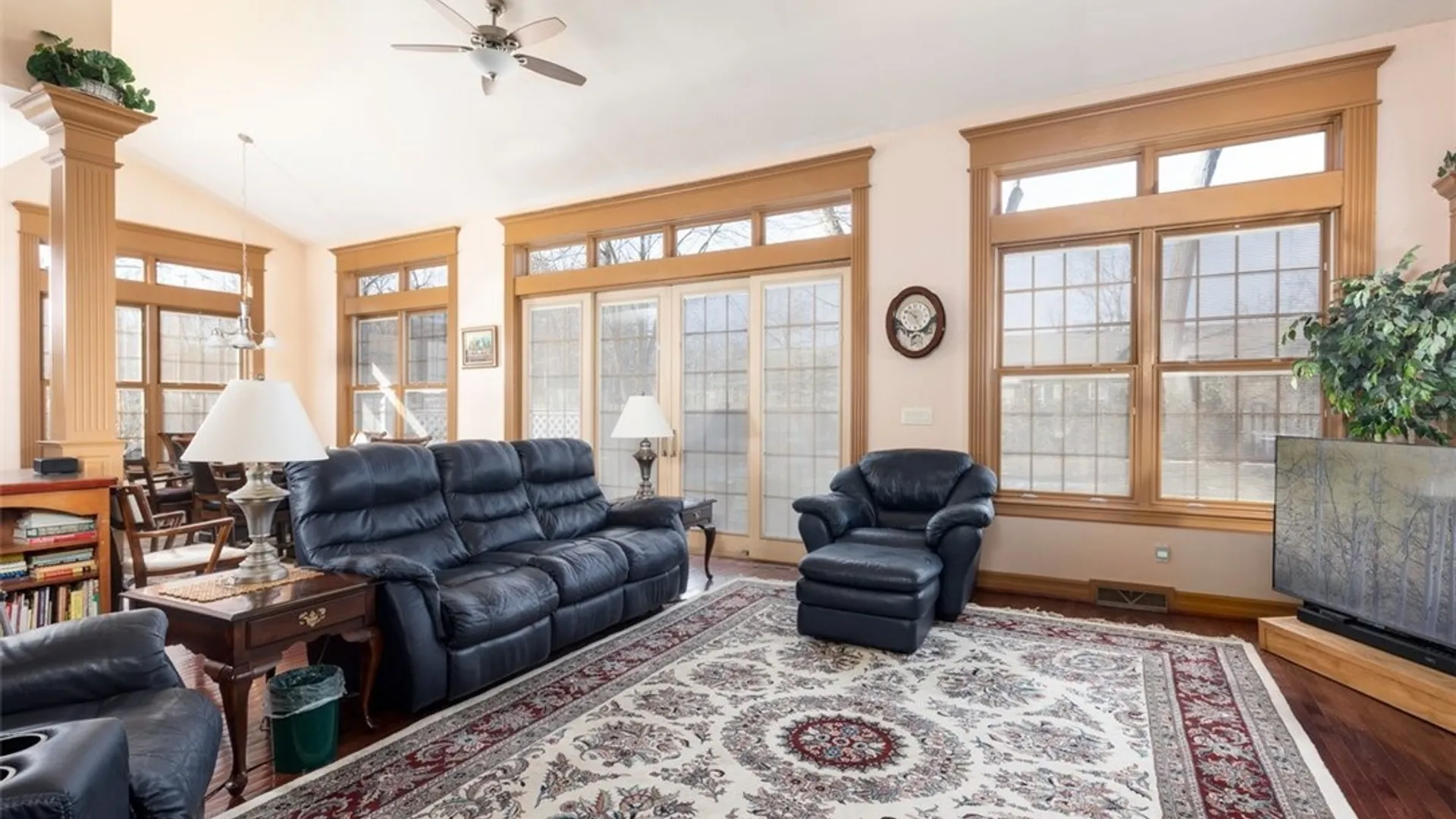 Property at 860 Union Road, West Seneca, NY 14224 21