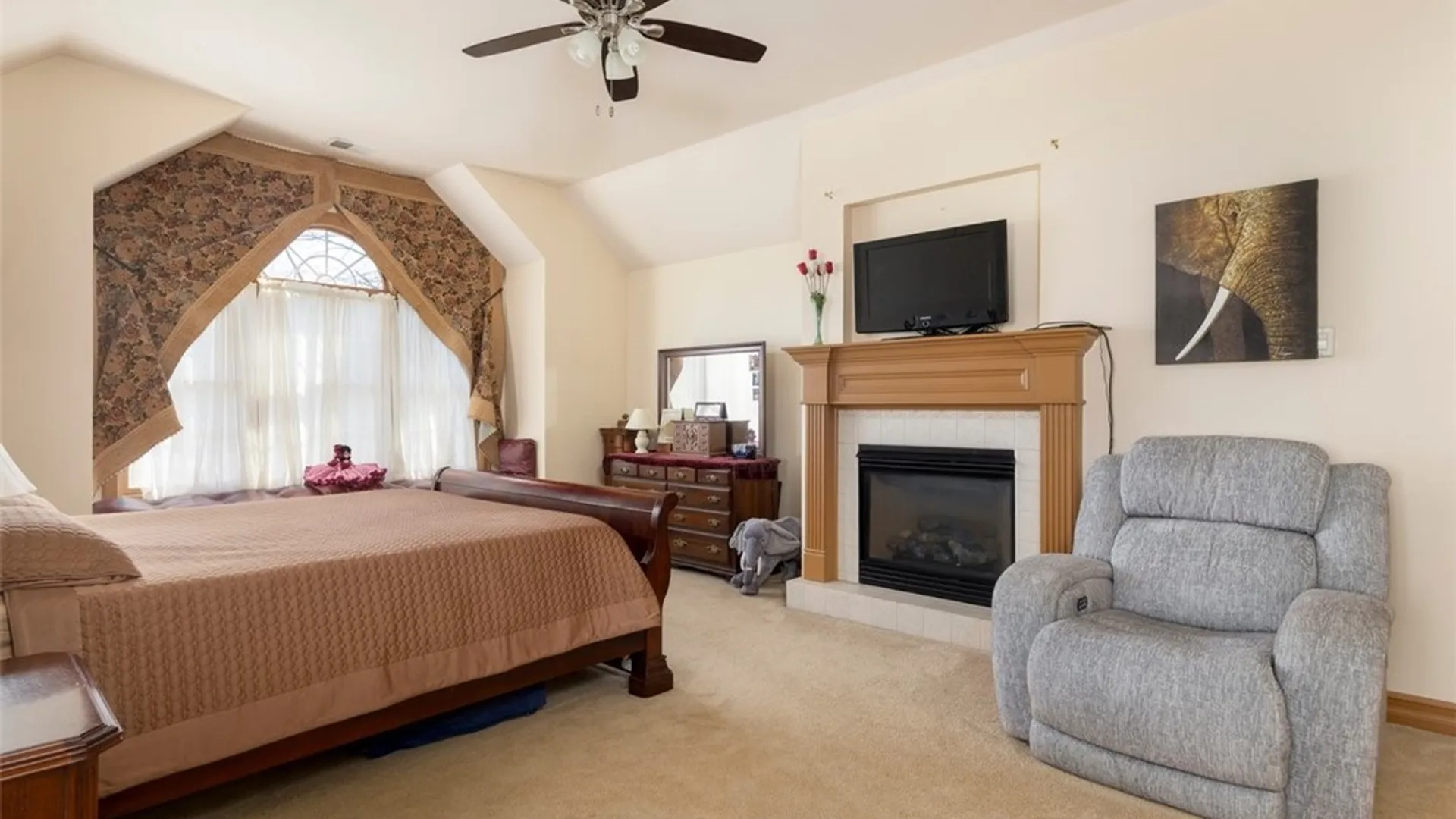 Property at 860 Union Road, West Seneca, NY 14224 23