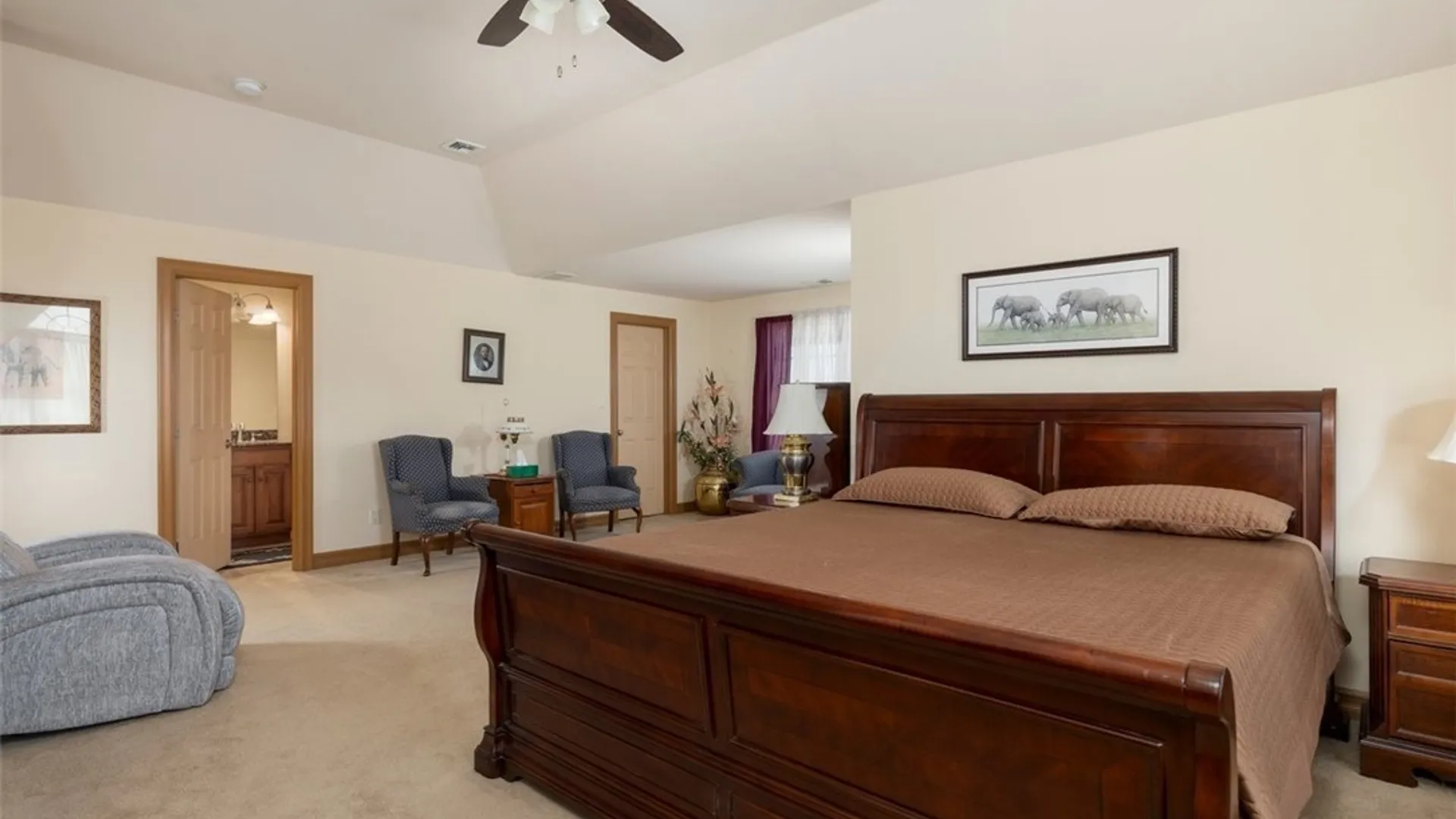 Property at 860 Union Road, West Seneca, NY 14224 25