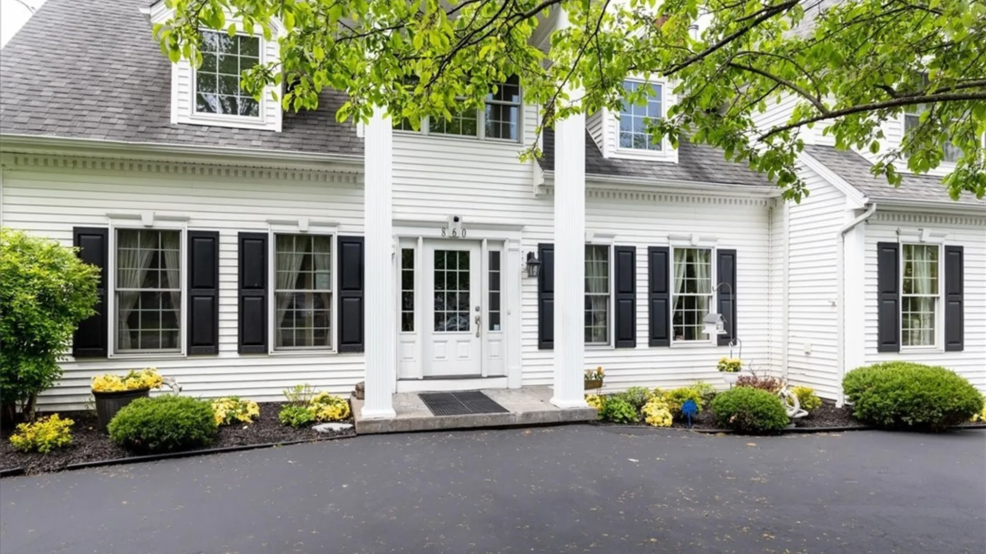 Property at 860 Union Road, West Seneca, NY 14224 43