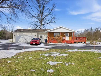 Property at 3323 New Road, Wilson, NY 14131