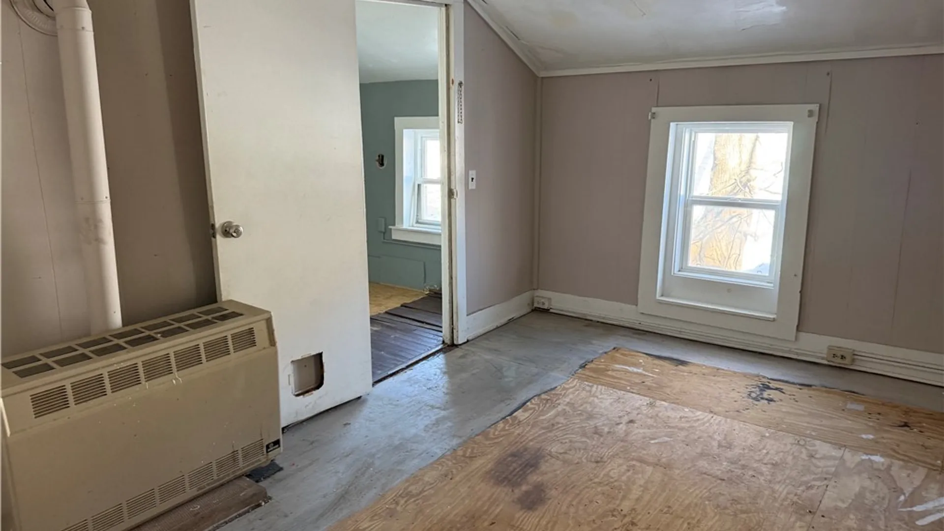 Property at 94 Schuyler Street, Oswego, NY 13126 21