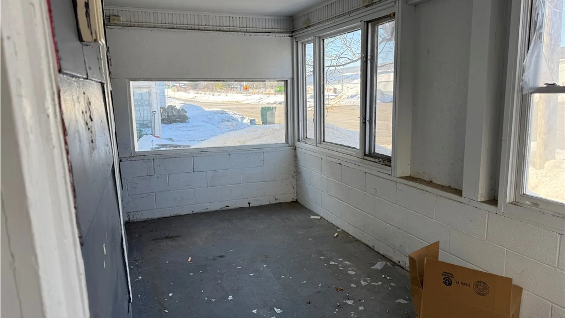 Property at 94 Schuyler Street, Oswego, NY 13126 25