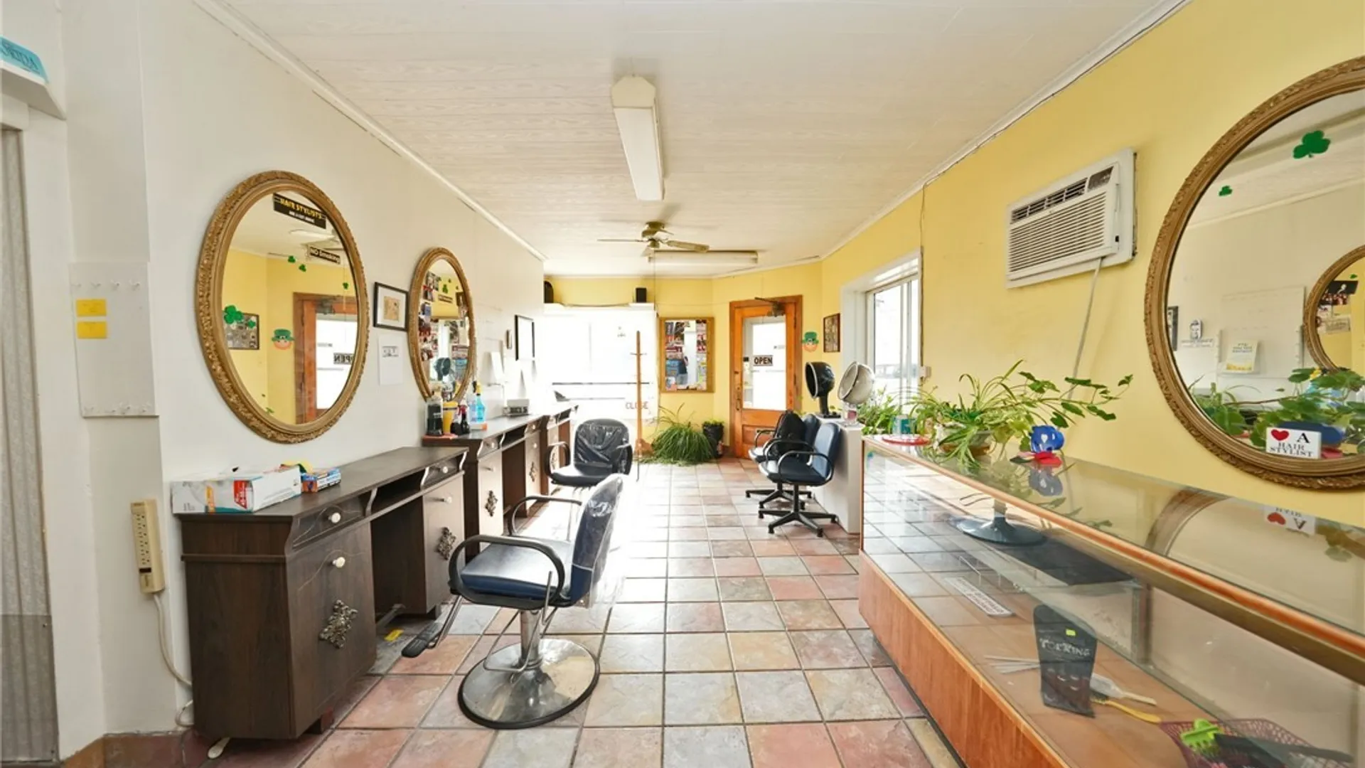 Property at 925 Abbott Road, Buffalo, NY 14220 11