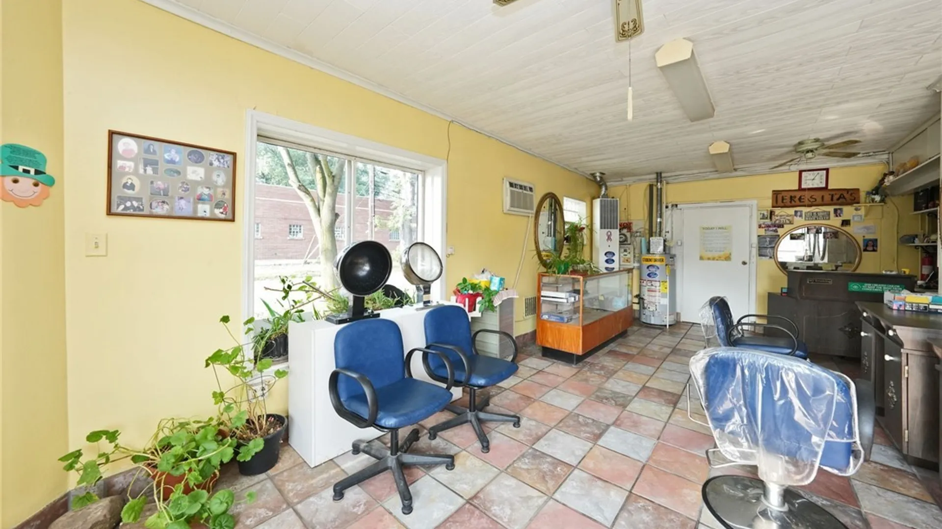 Property at 925 Abbott Road, Buffalo, NY 14220 13