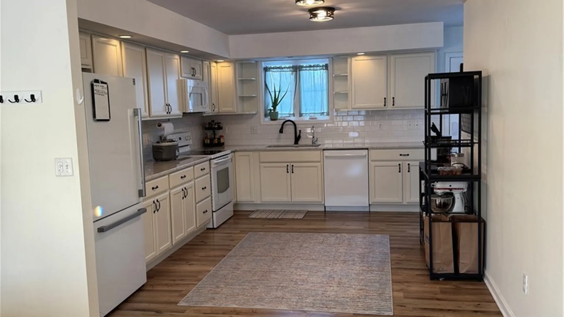 Property at 7 Homestead Avenue, Schroeppel, NY 13135 9