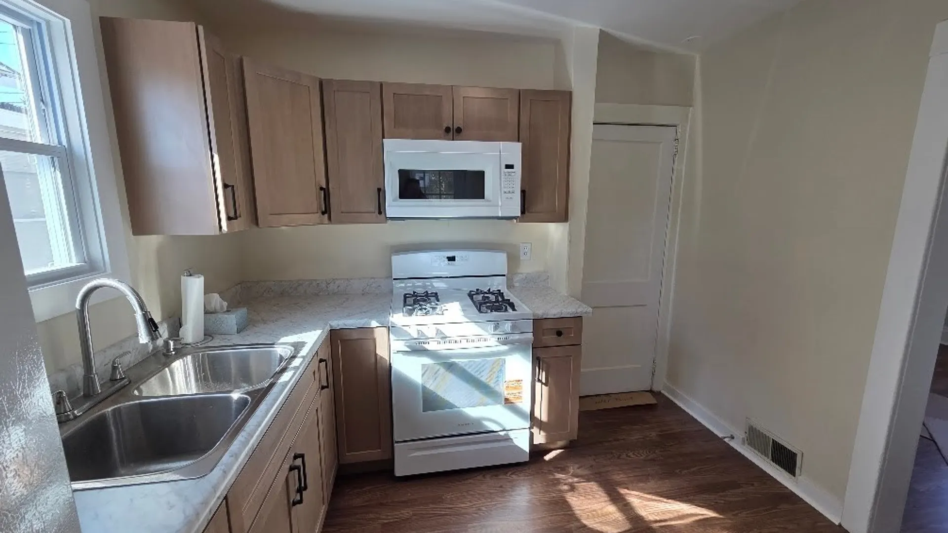 Property at 210 Midler Avenue, Syracuse, NY 13206 9