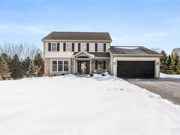Property at 25 Sedgefield Court, Irondequoit, NY 14622