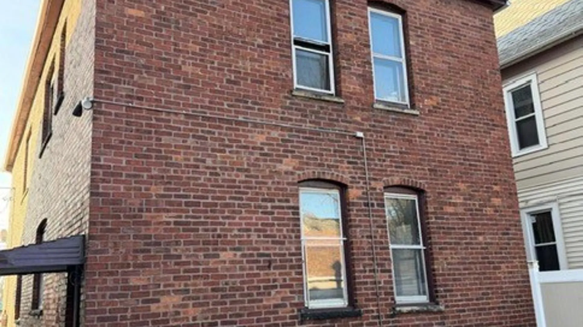 Property at 43 Countess Avenue, Buffalo, NY 14211 2