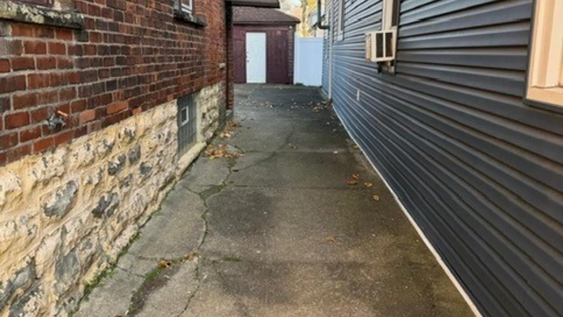 Property at 43 Countess Avenue, Buffalo, NY 14211 4