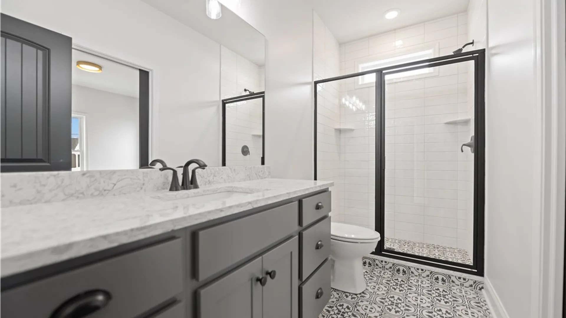 Property at 1009 Via Angelo Custode, Parma, NY 14468 15