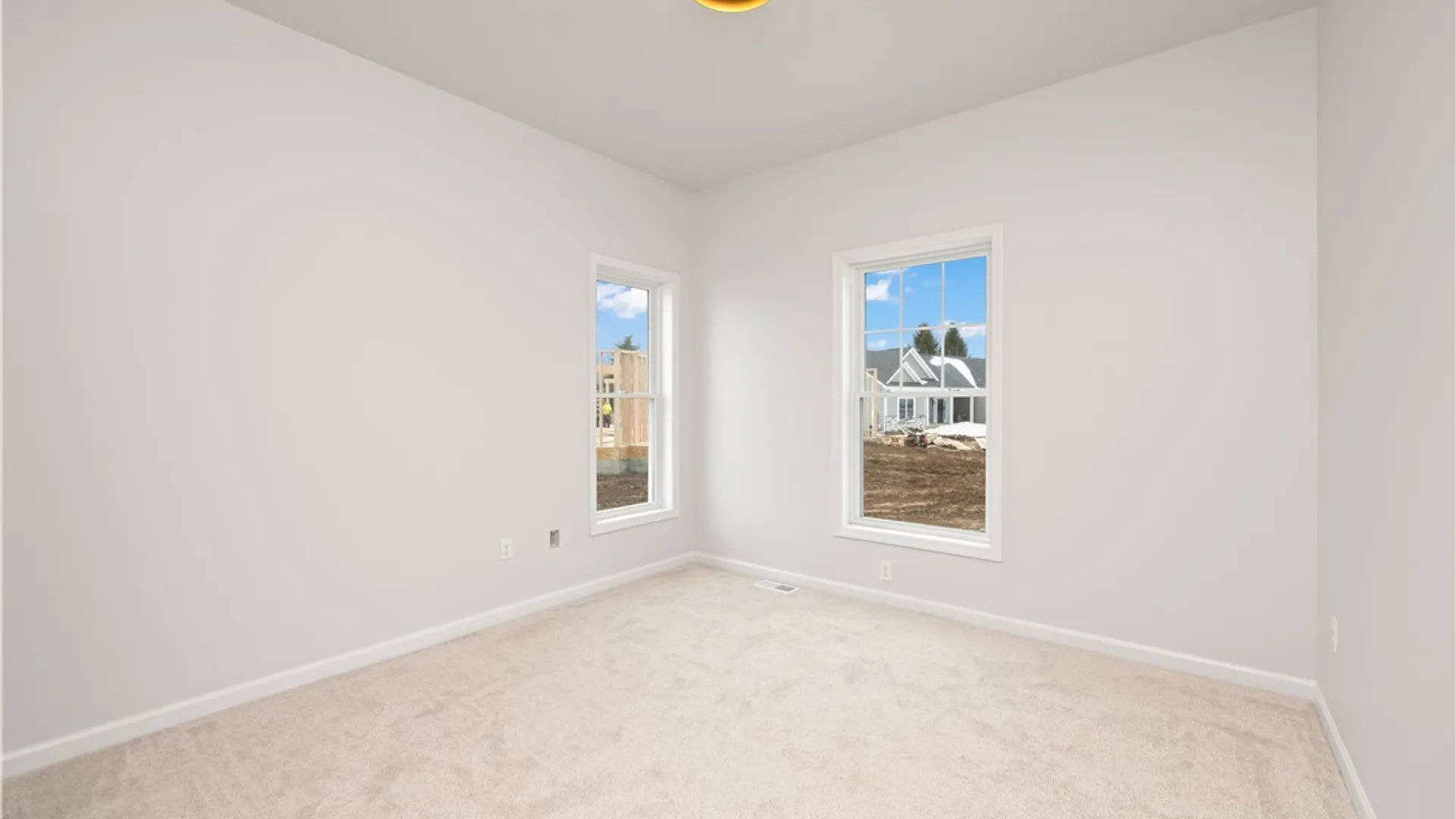 Property at 1009 Via Angelo Custode, Parma, NY 14468 21