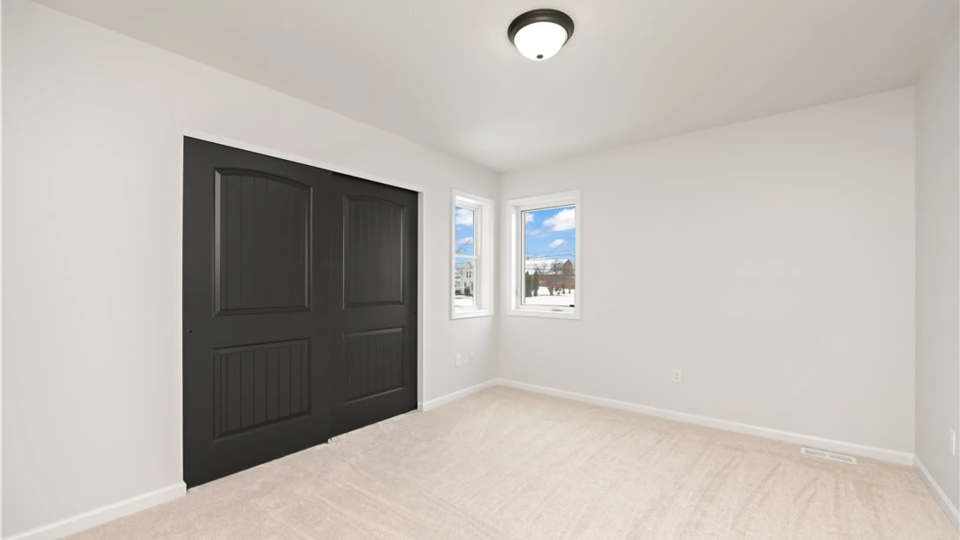 Property at 1009 Via Angelo Custode, Parma, NY 14468 25