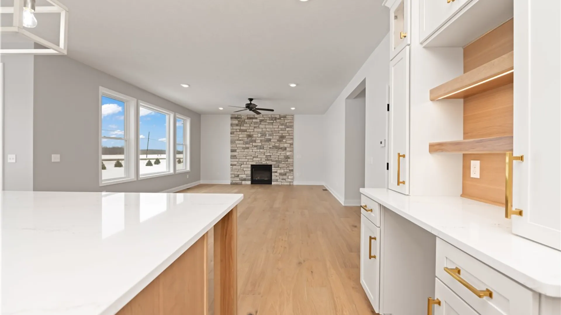 Property at 1009 Via Angelo Custode, Parma, NY 14468 8