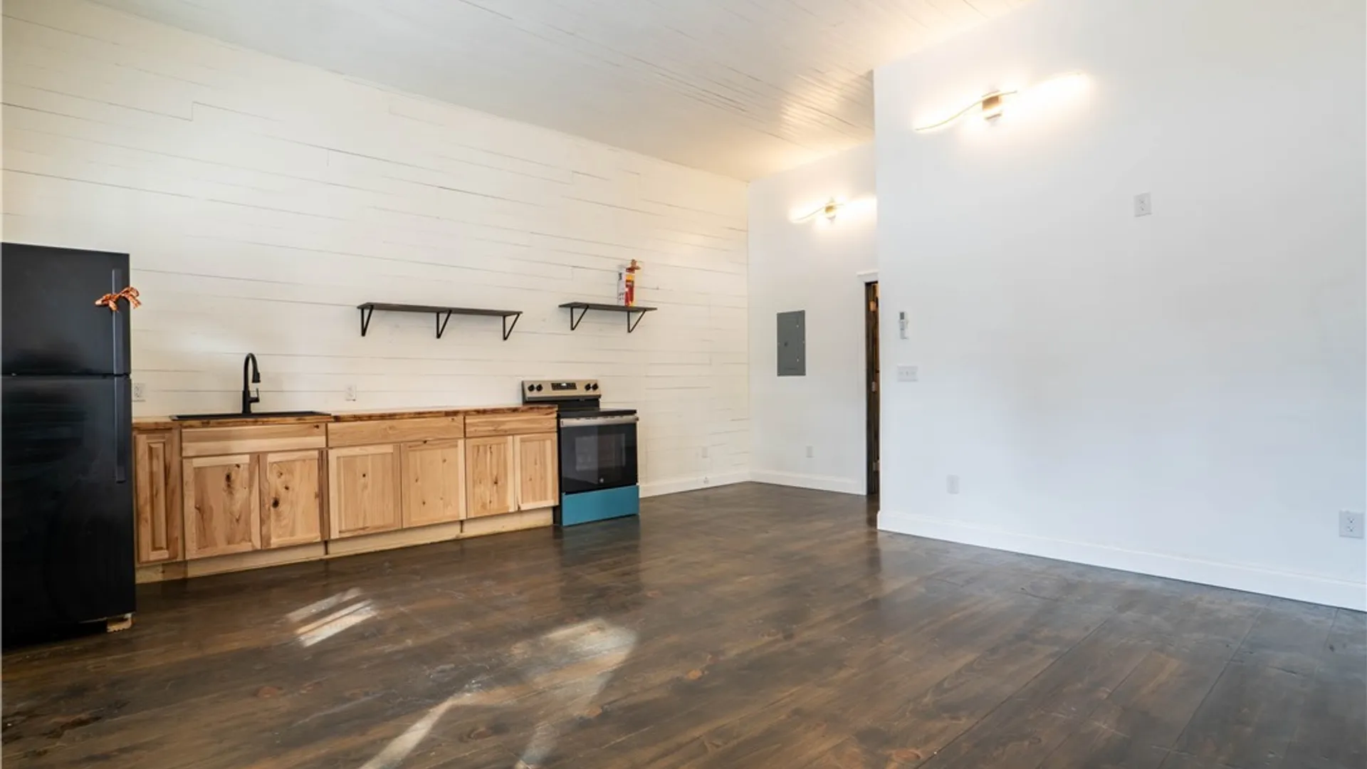 Property at 1 Main Street, Cherry Valley, NY 13320 3