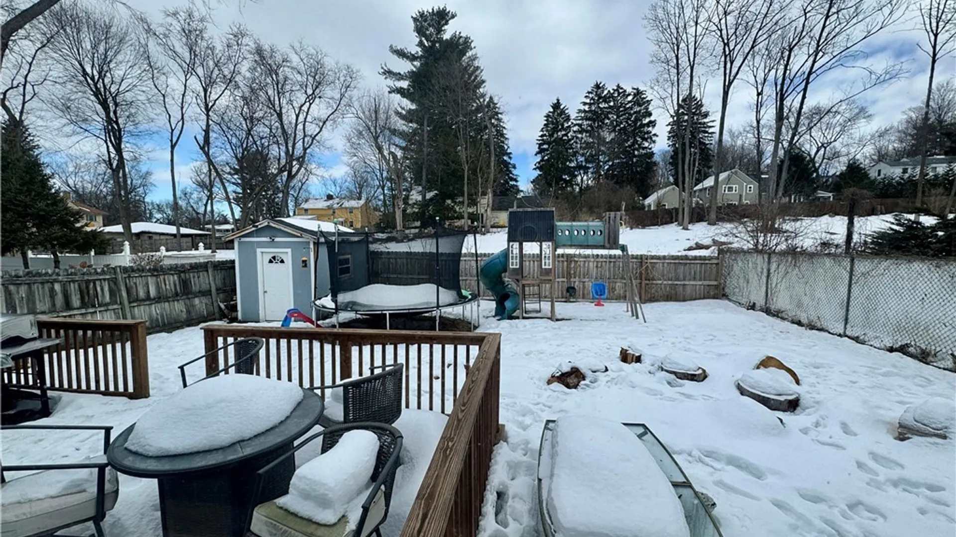 Property at 15 Woodlawn Avenue, Utica, NY 13501 22