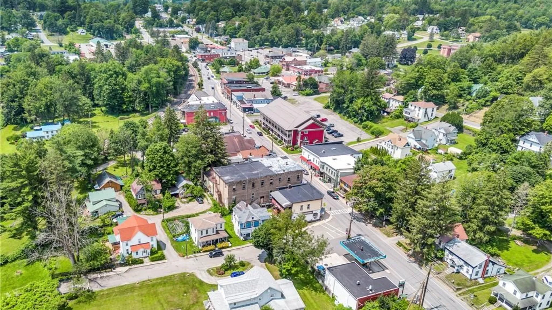 Property at 170 E Front St, Hancock, NY 13783 3