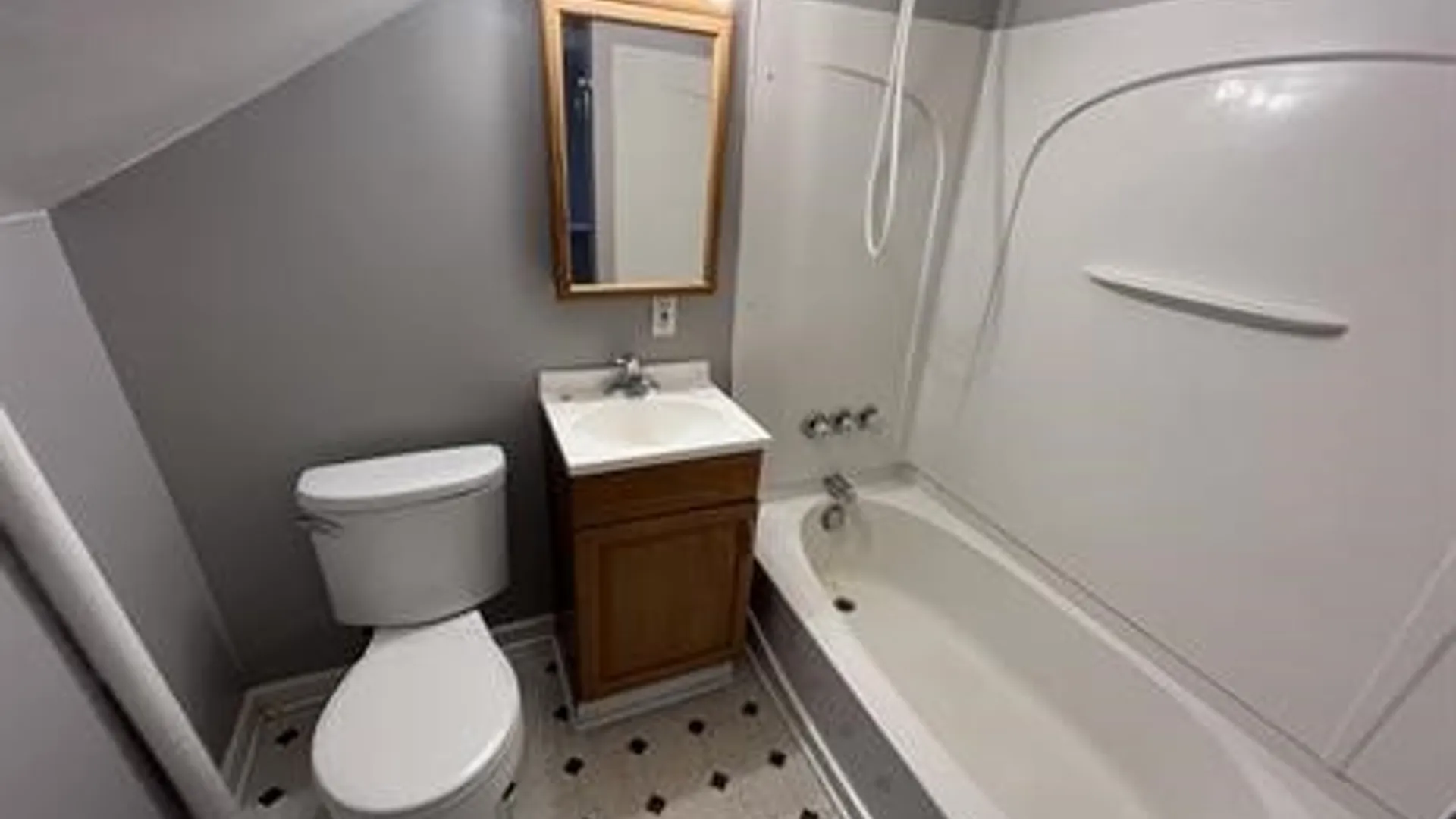 Property at 340 Park Avenue, Lockport City, NY 14094 17