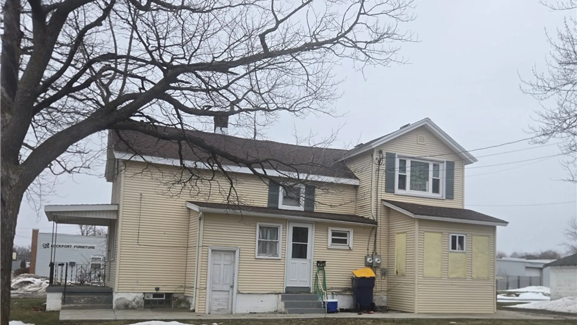 Property at 340 Park Avenue, Lockport City, NY 14094 2
