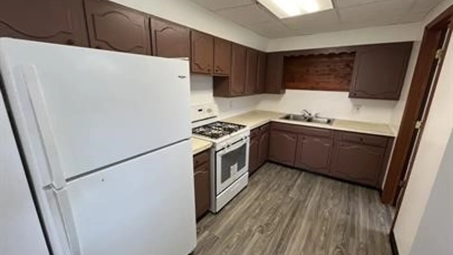 Property at 340 Park Avenue, Lockport City, NY 14094 5