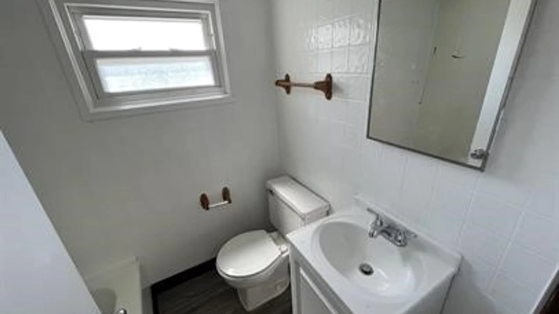 Property at 340 Park Avenue, Lockport City, NY 14094 7
