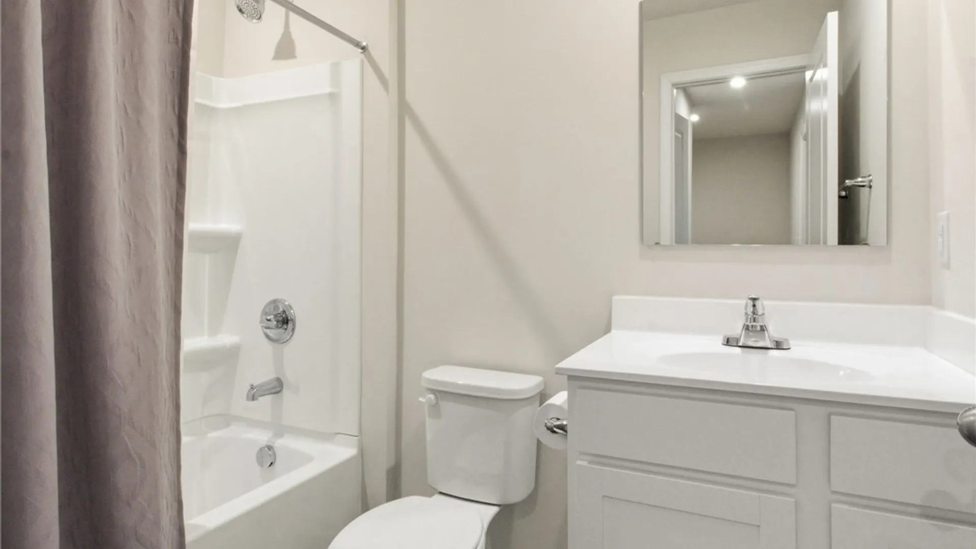 Property at 108 South Drive, West Seneca, NY 14218 34