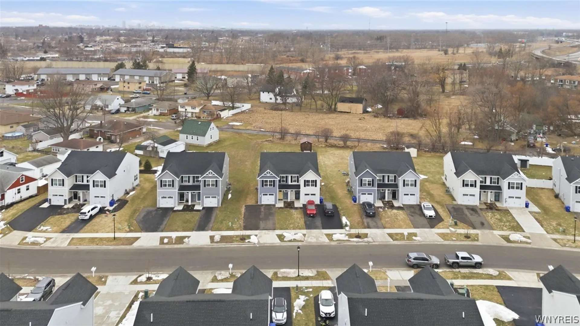 Property at 108 South Drive, West Seneca, NY 14218 44