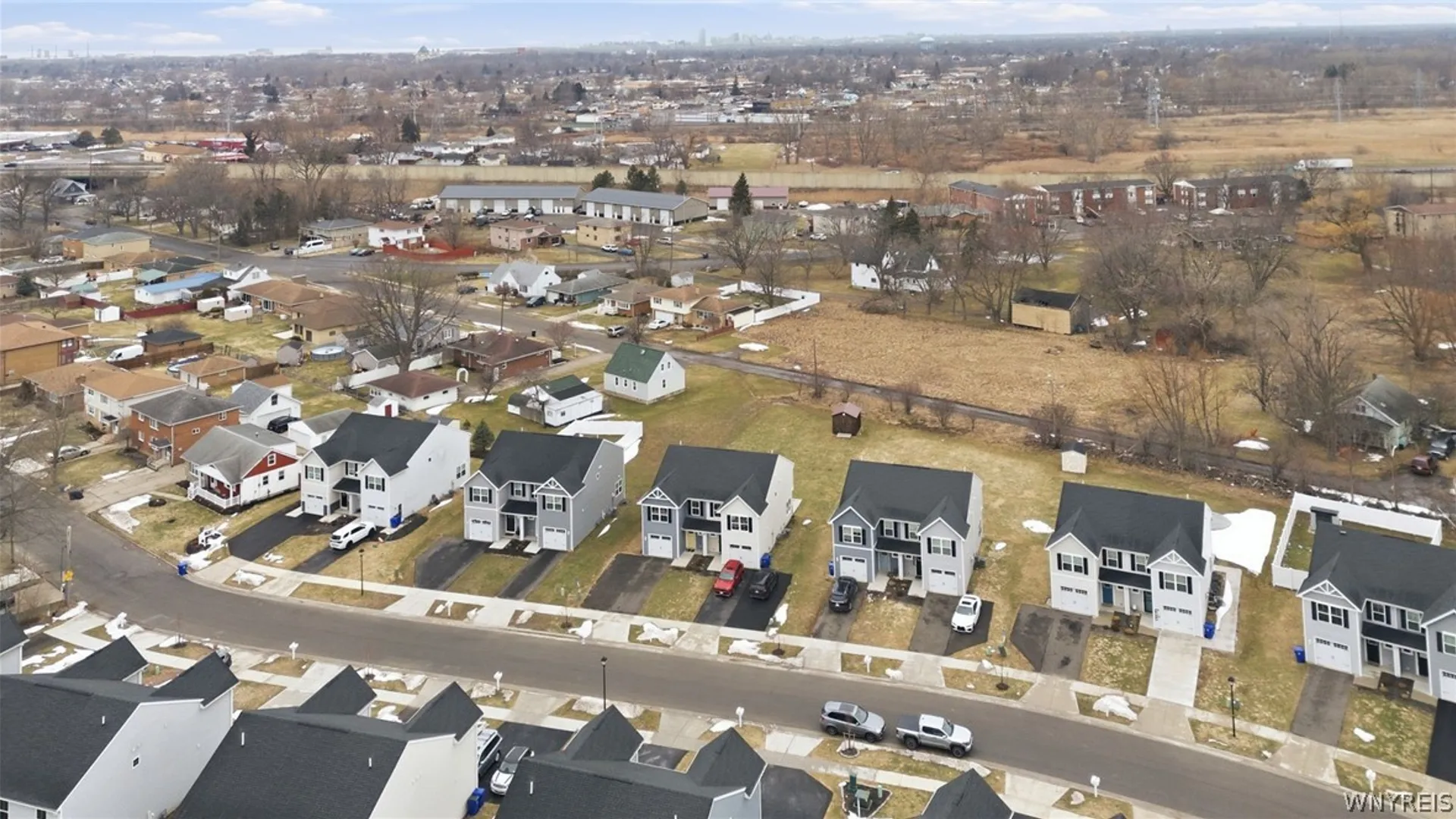 Property at 108 South Drive, West Seneca, NY 14218 45